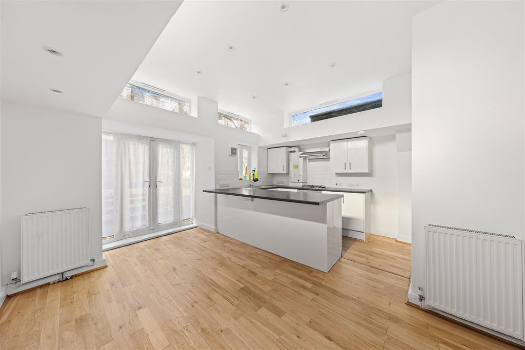 Property photo 1 of 14 094A0004.Jpg