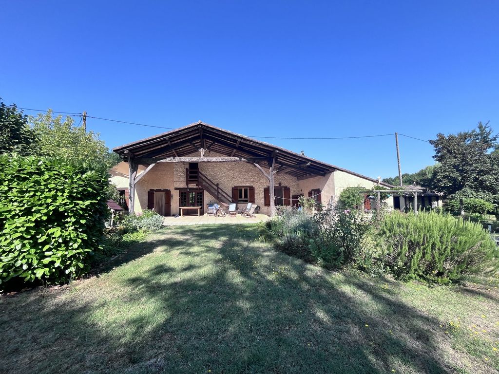 Property photo 1 of 24