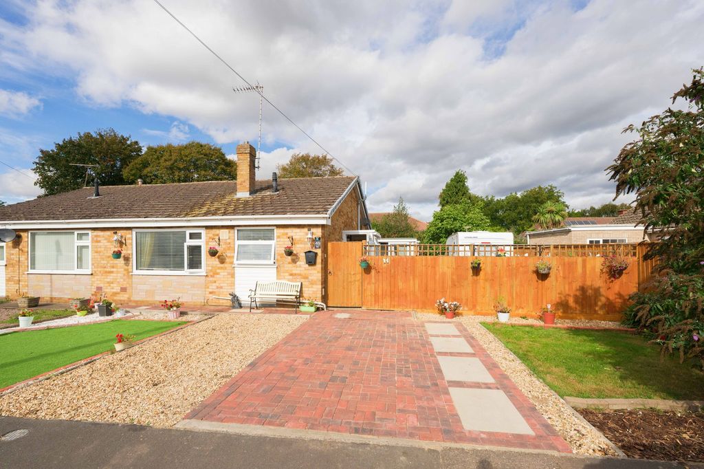Property photo 1 of 29