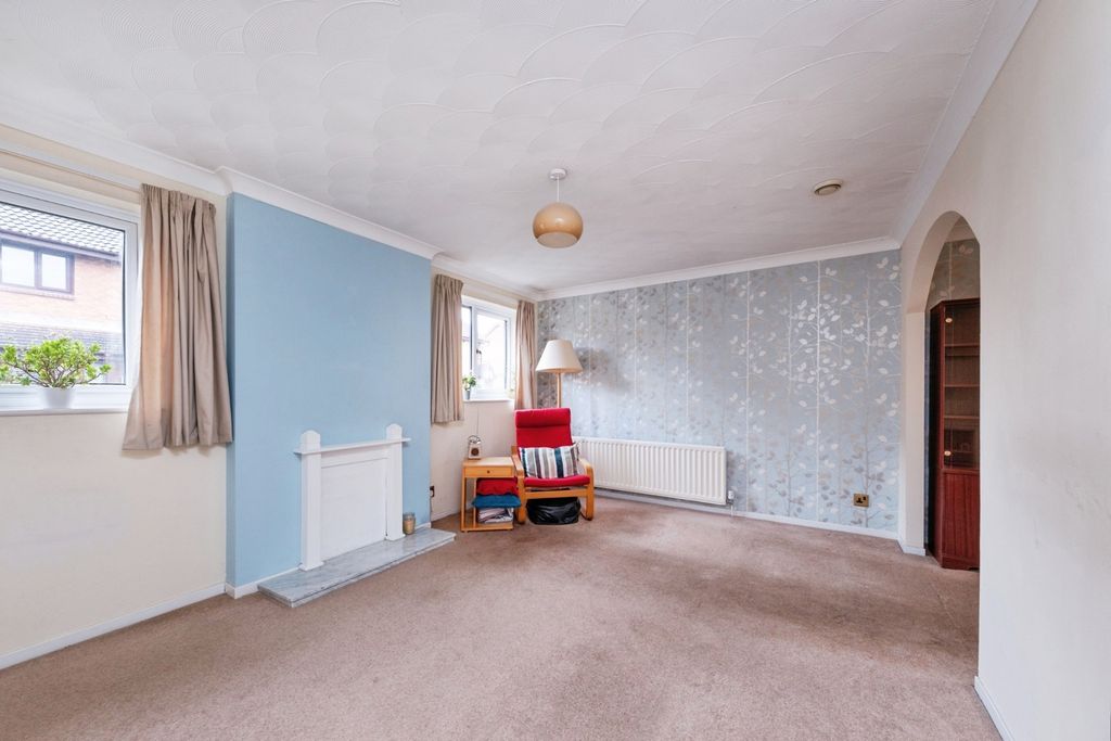 Property photo 3 of 17 Pbox-Img.Jpg