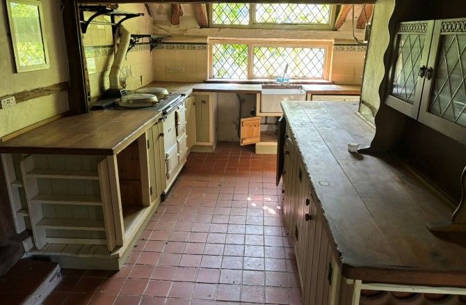 Property photo 3 of 11