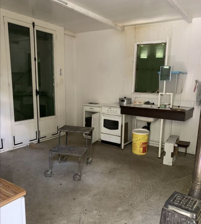 Property photo 2 of 4