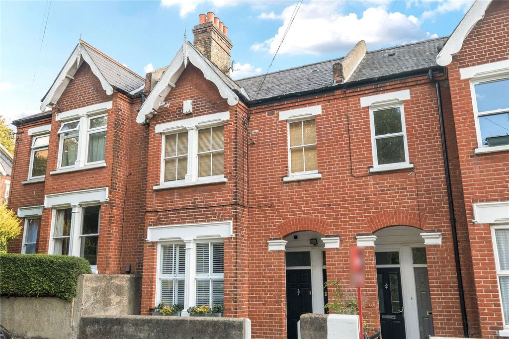 Property photo 3 of 15 Picture No. 17