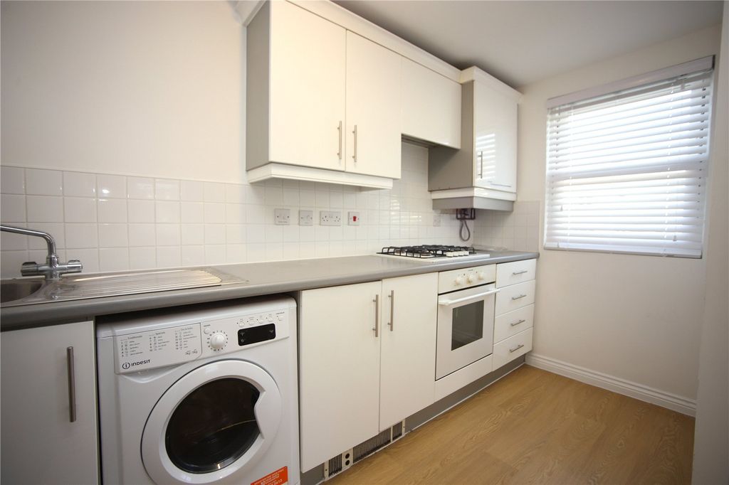 Property photo 3 of 11 Picture No. 19