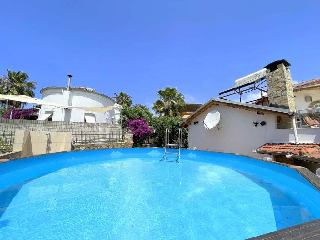 Property photo 1 of 21 An Idyllic Property For Sale In Turkler, Alanya - Prefabricated Swimming Pool