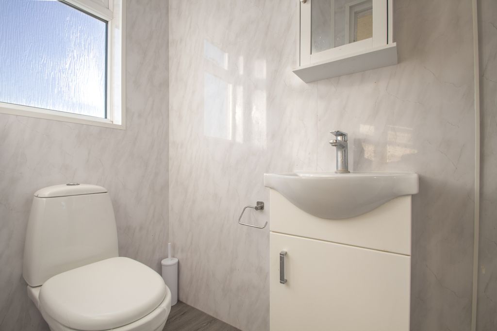 Property photo 3 of 4 Gallery