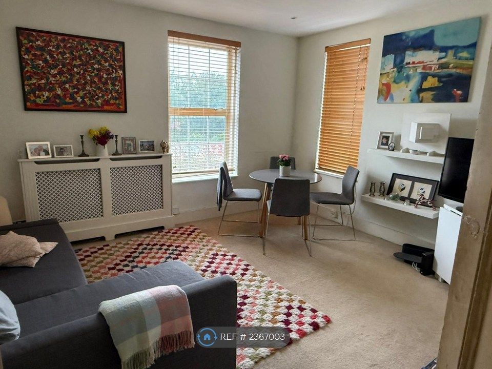 Property photo 3 of 30