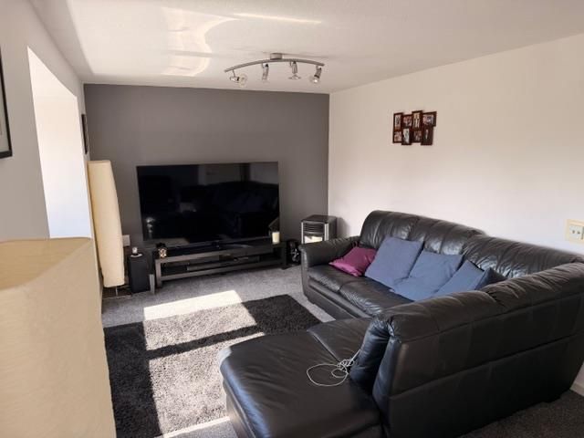 Property photo 3 of 15 Larch10.Jpeg