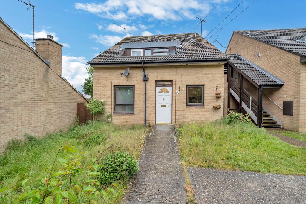 Property photo 1 of 9 Front
