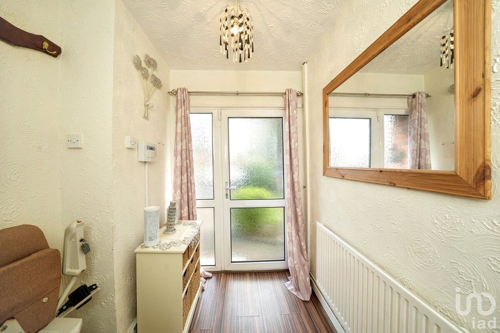 Property photo 3 of 30