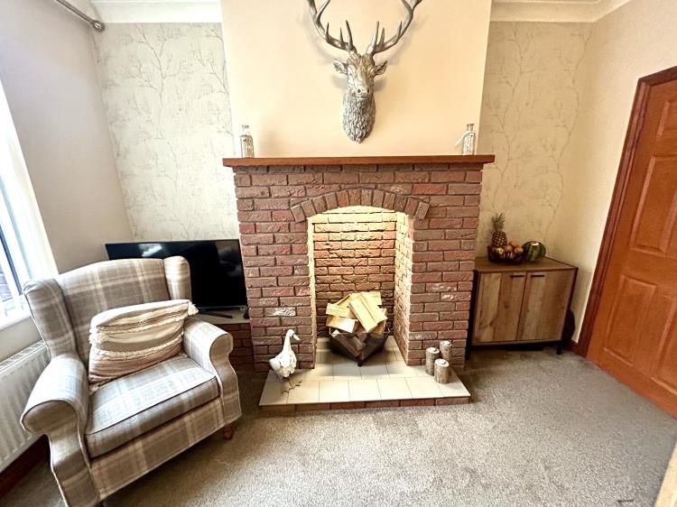 Property photo 3 of 13