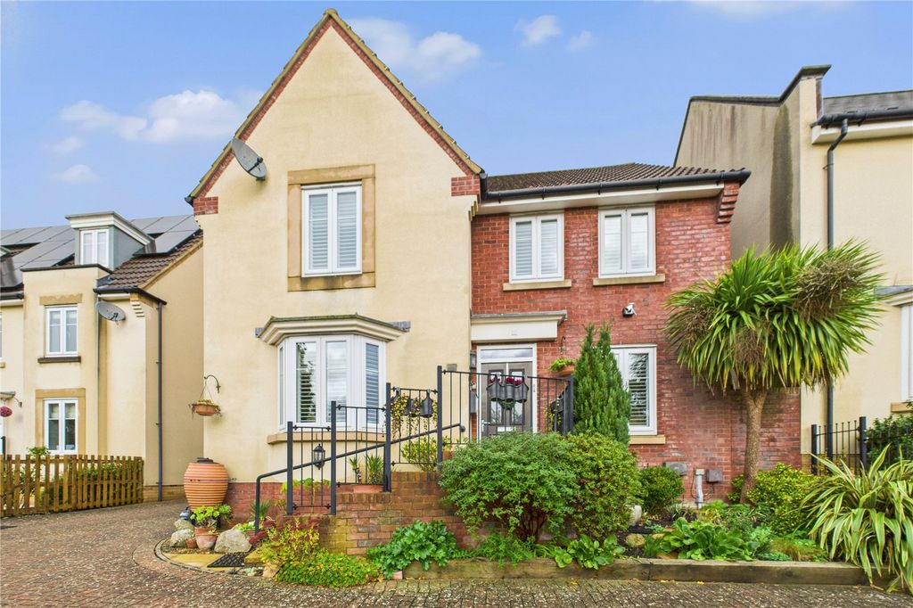 Property photo 1 of 24 Picture No. 27