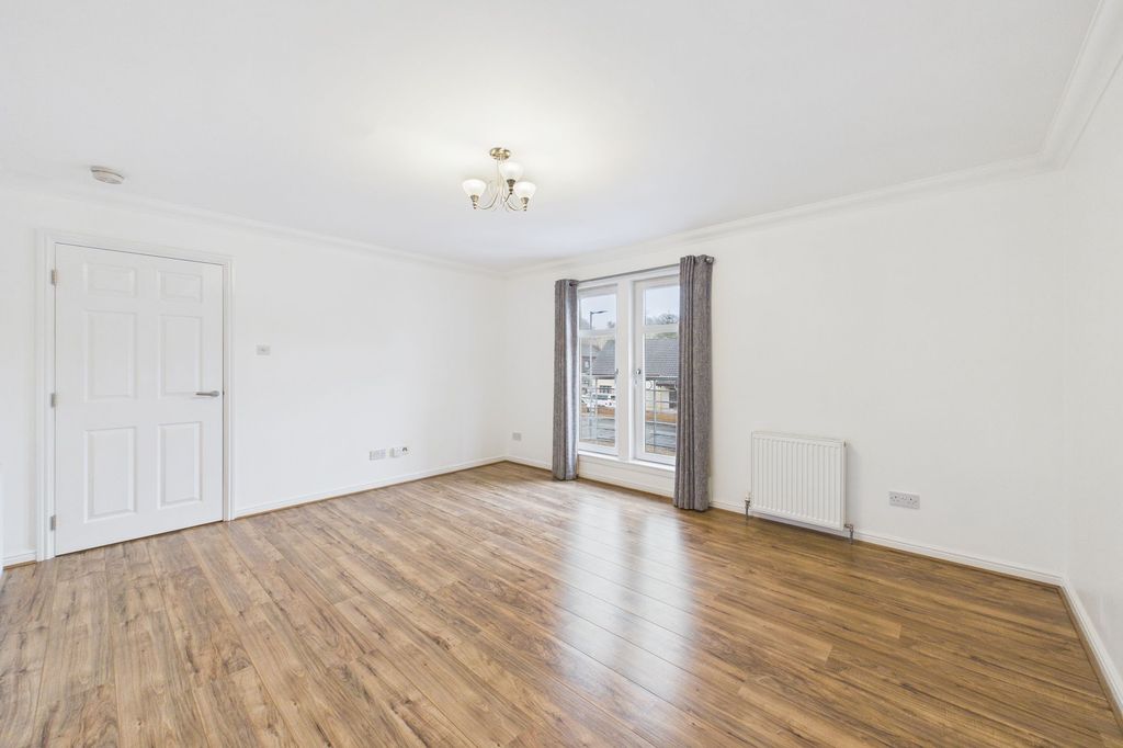 Property photo 3 of 12 Lounge Angle 2