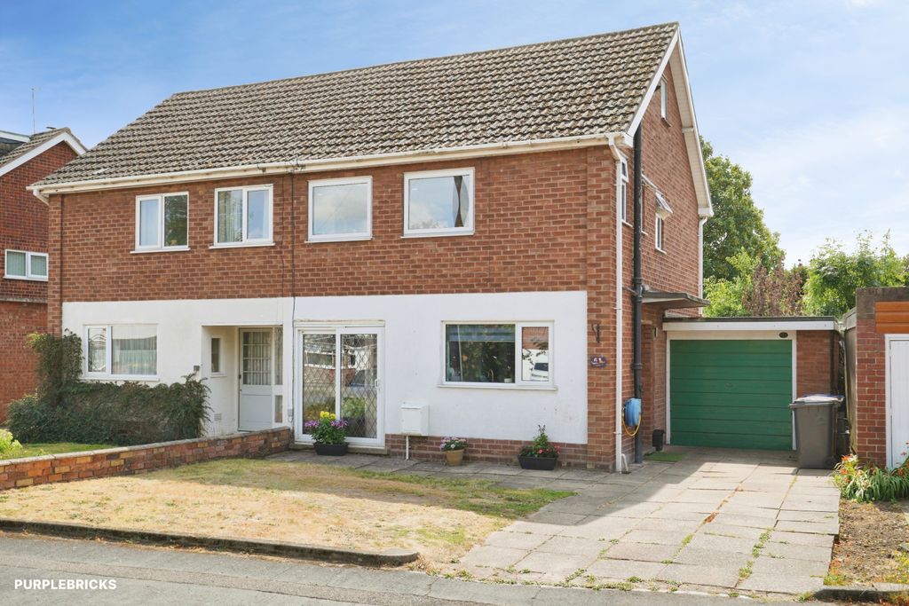 Property photo 1 of 15