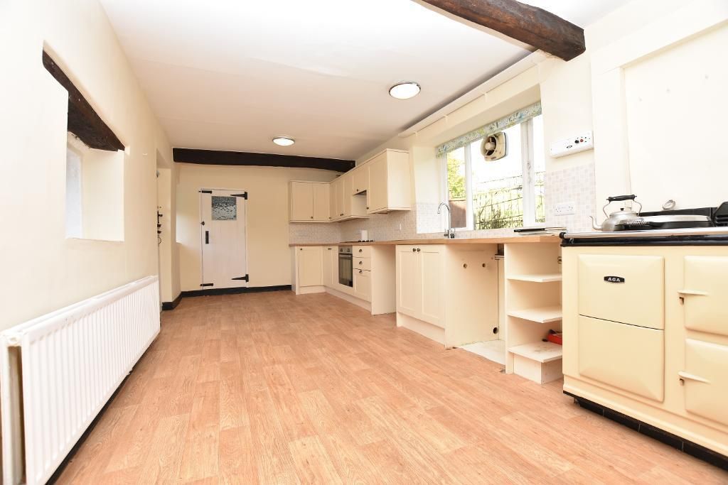 Property photo 3 of 27