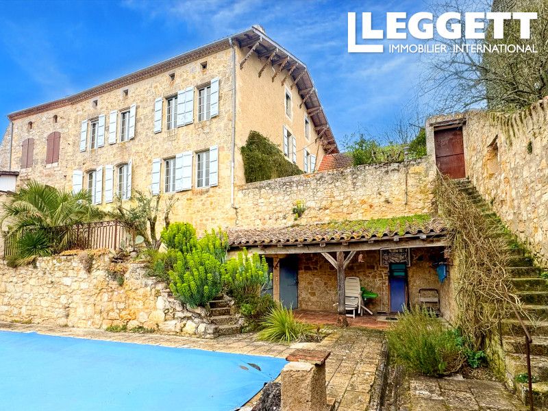 Property photo 1 of 10