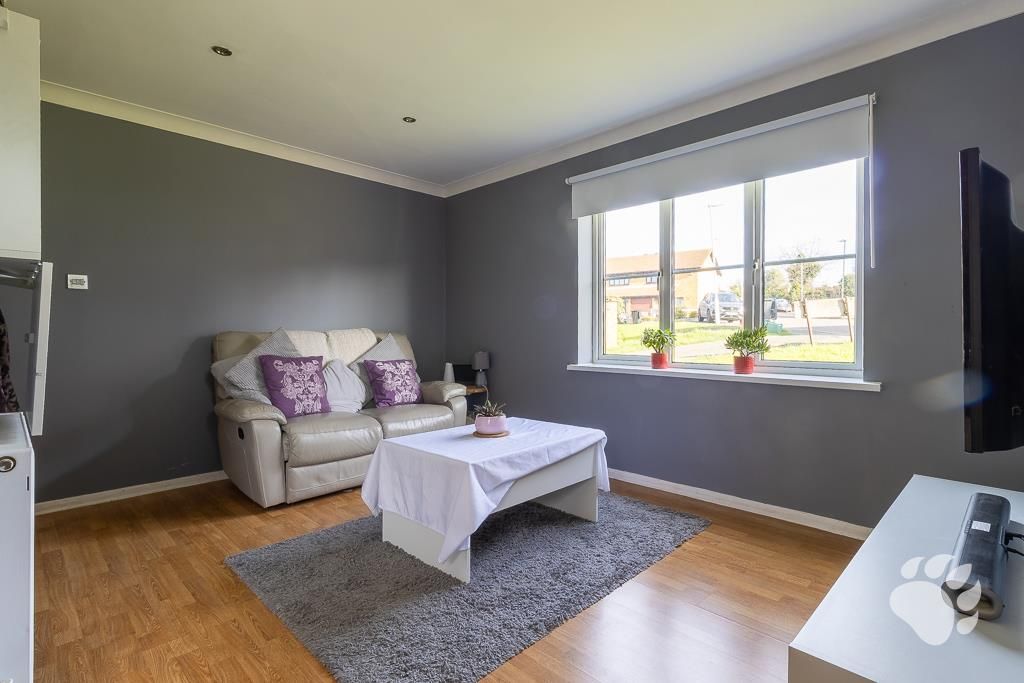 Property photo 2 of 13 Lounge