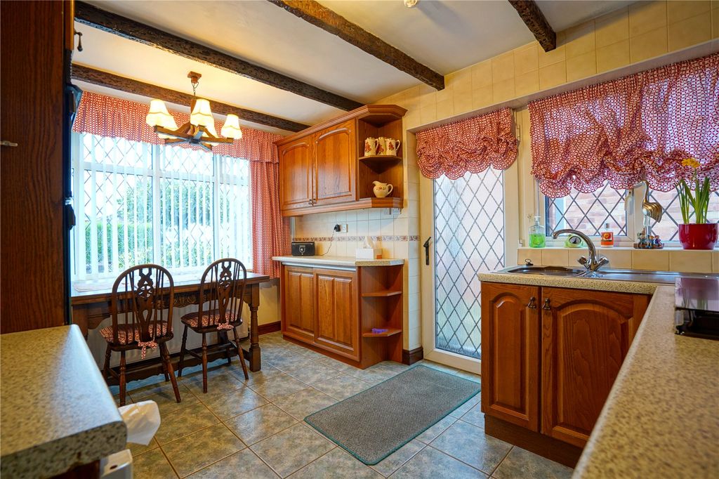 Property photo 2 of 12 Picture No. 01