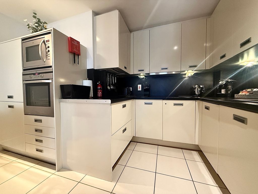 Property photo 2 of 11 Photograph