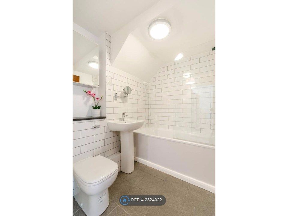 Property photo 3 of 5 Bathroom