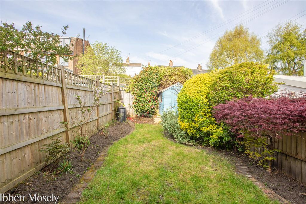 Property photo 3 of 23 20260409-55 Cobden Rd9.Jpg