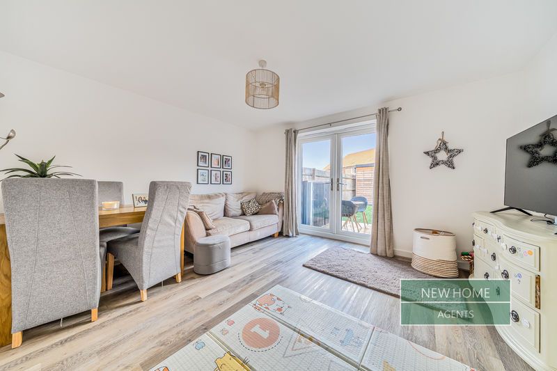 Property photo 3 of 17 Photo 12