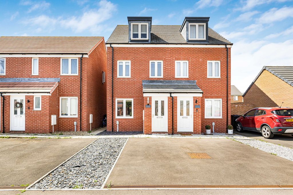 Property photo 1 of 14 Picture No. 01