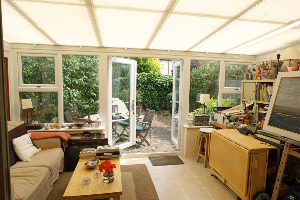 Property photo 3 of 8