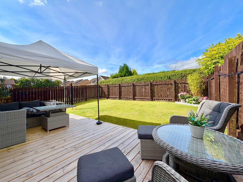 Property photo 2 of 35