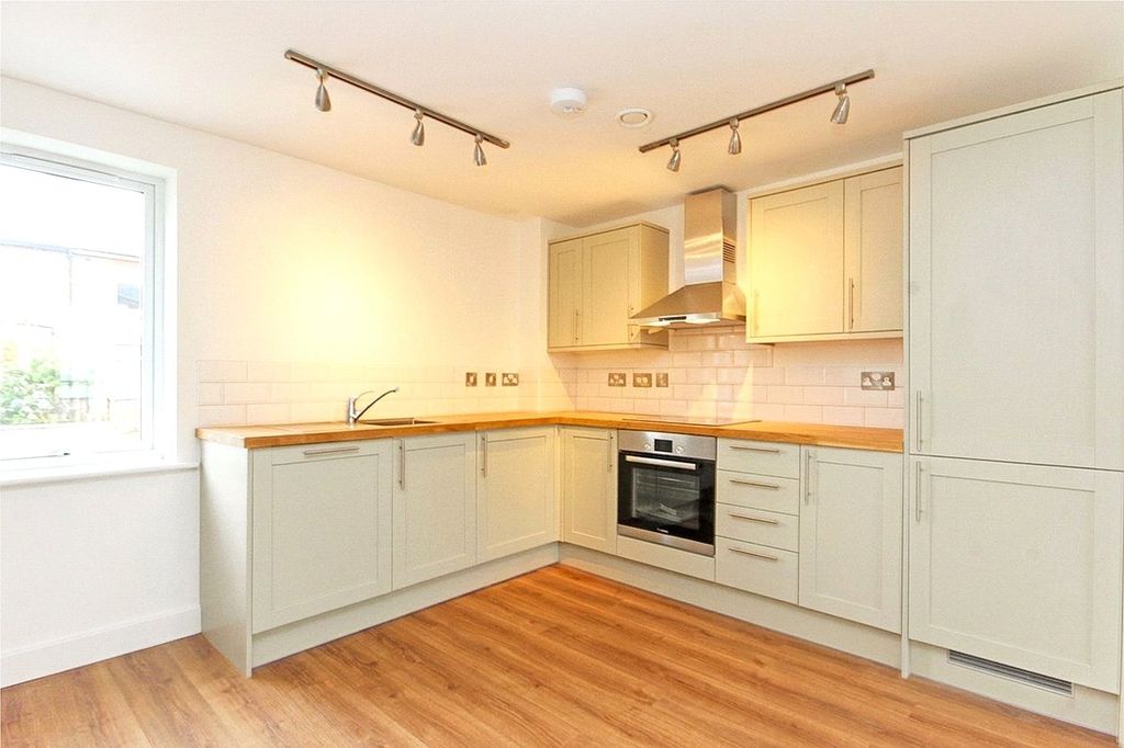 Property photo 3 of 9 Picture No. 19