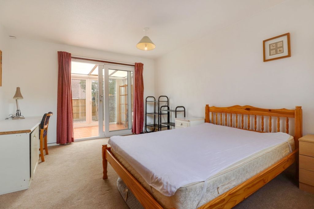 Property photo 3 of 15 Bedroom 1