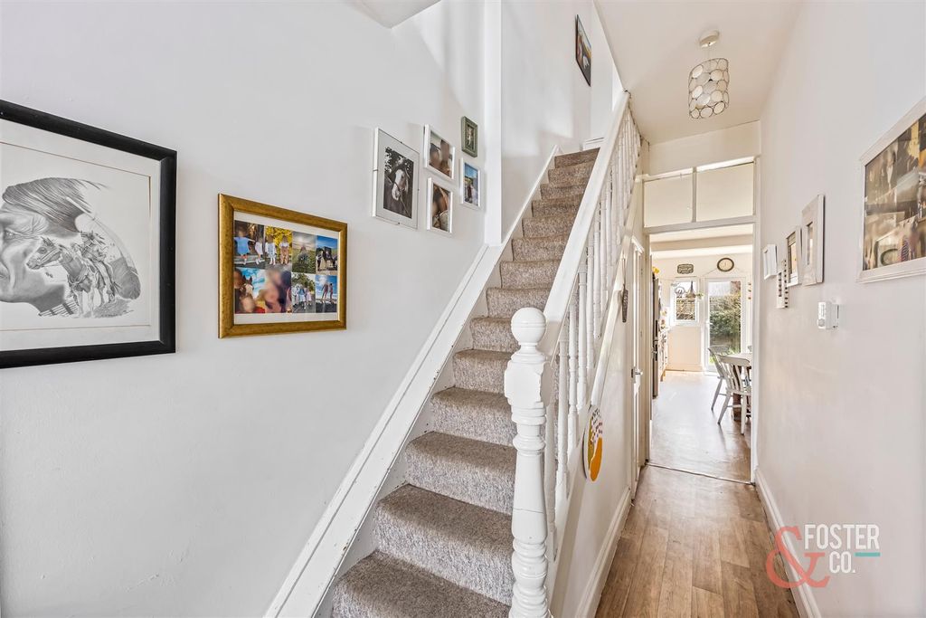 Property photo 2 of 19 Alpine Road 37-014.Jpg