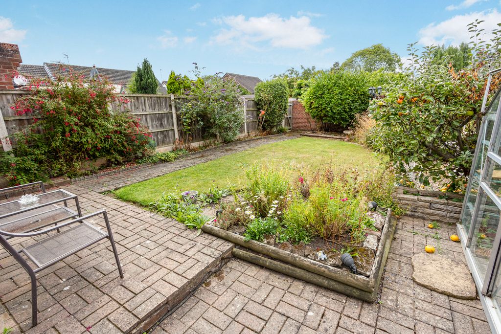 Property photo 2 of 15