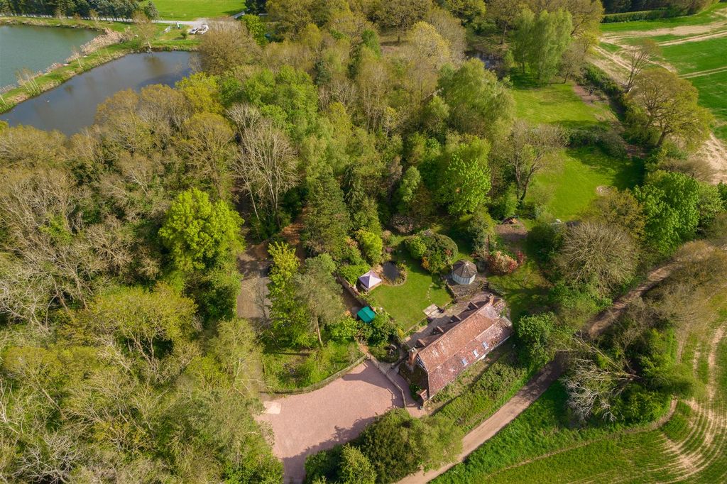 Property photo 2 of 61 Dji_0106.Jpg