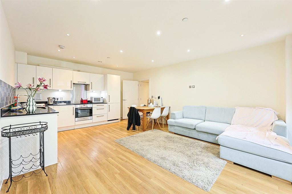 Property photo 2 of 15 Picture No. 09