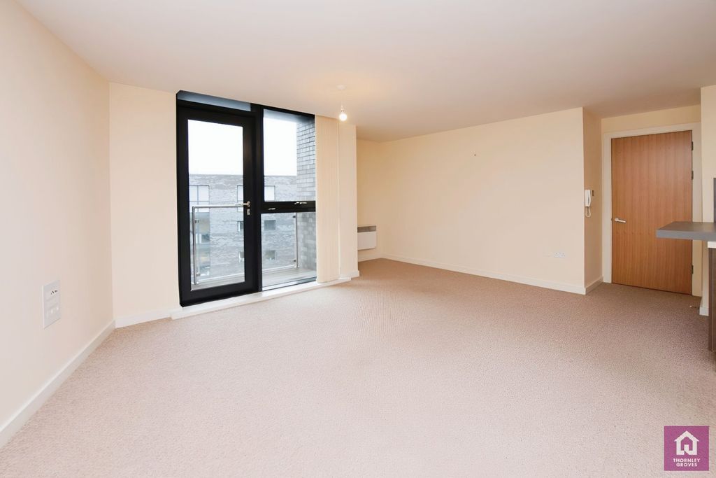 Property photo 2 of 15 Picture No. 57