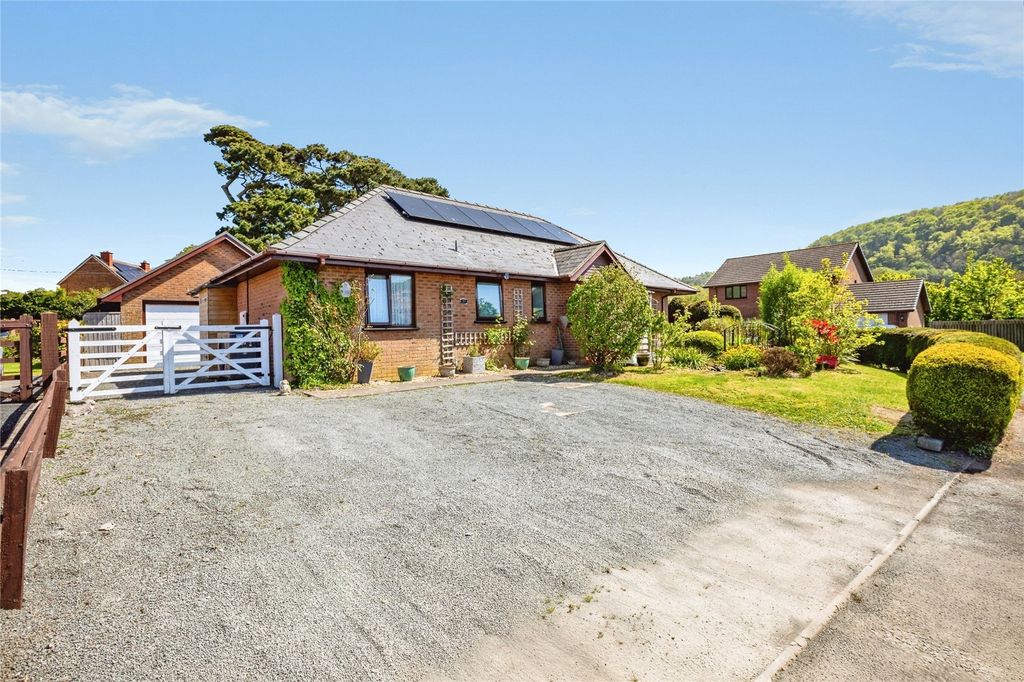Property photo 1 of 35 Picture No. 19