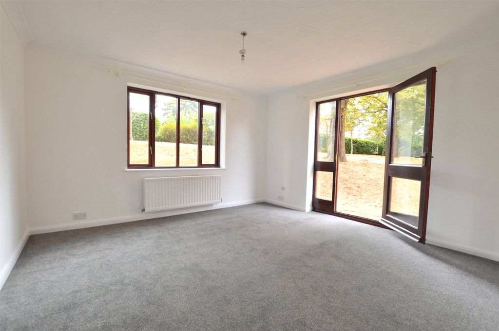 Property photo 3 of 11 Picture No. 07