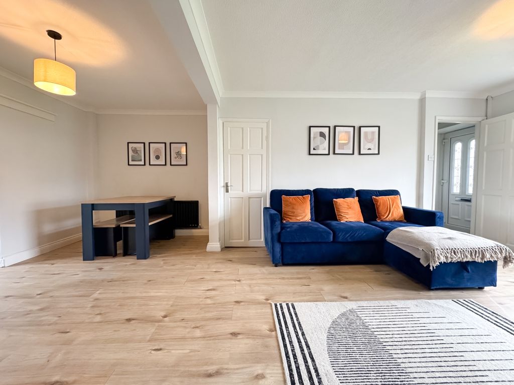 Property photo 3 of 16 Britannia Ewemove Redcar-4