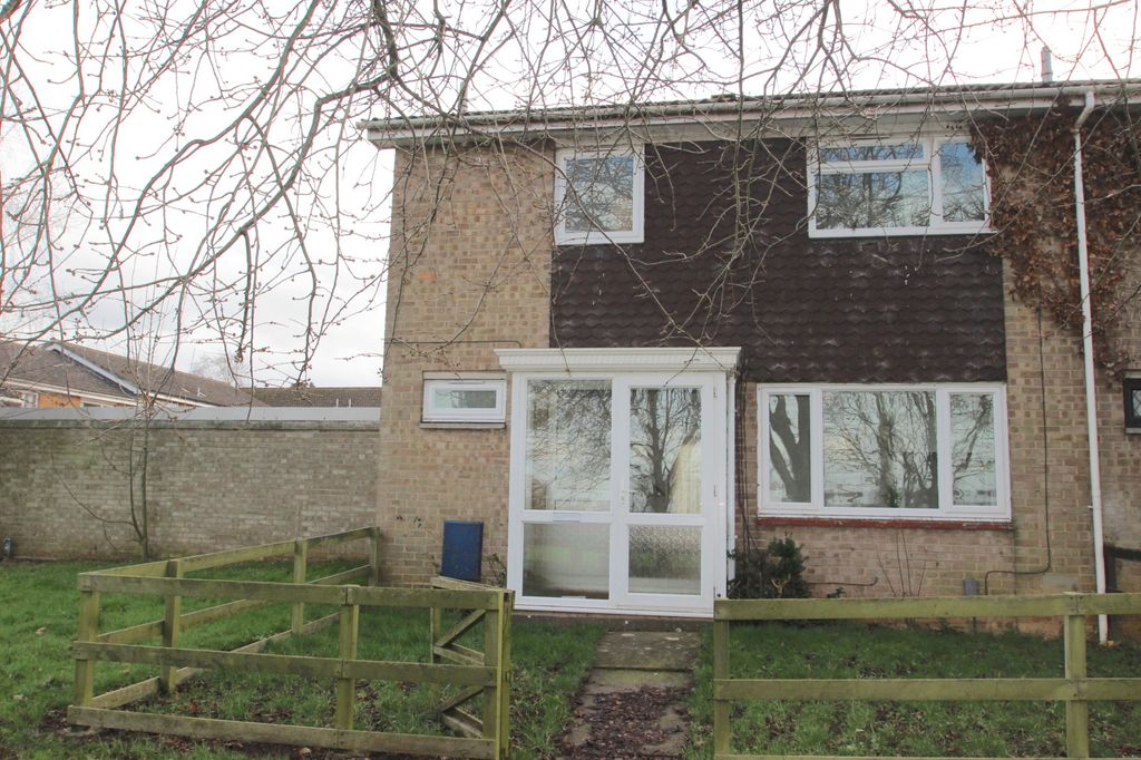 Property photo 2 of 9