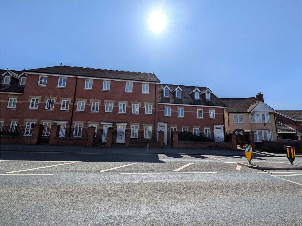 Property photo 1 of 15 Front