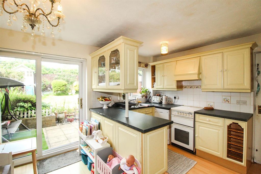 Property photo 3 of 12 Img_1607.Jpg