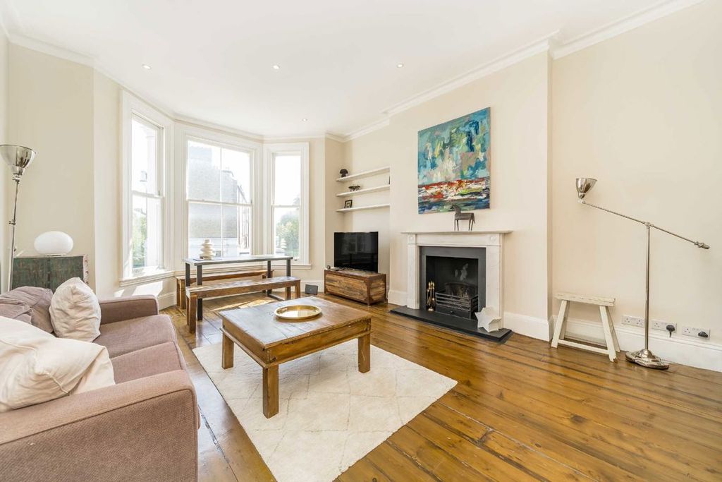 Property photo 1 of 6