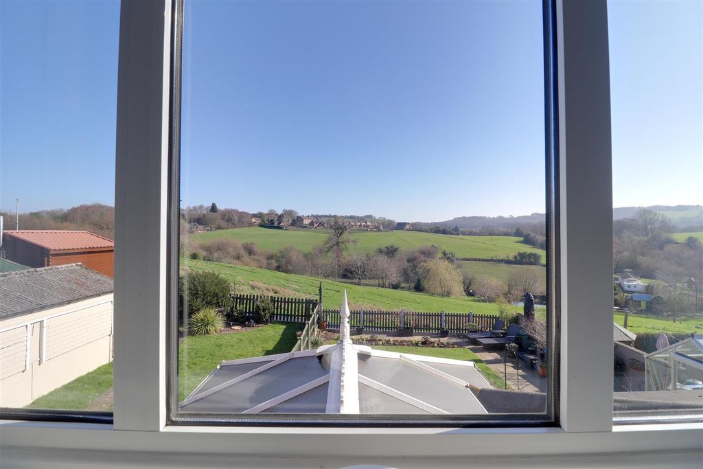 Property photo 2 of 27 ee67A28d-Img_1352-Img_1354.Jpg