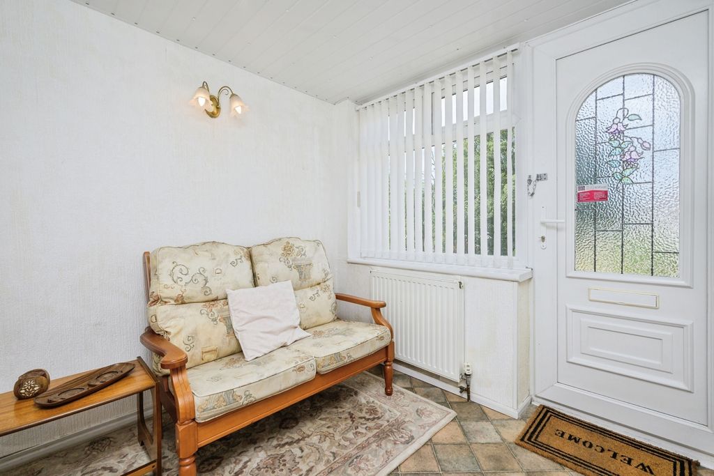 Property photo 2 of 20 Pbox-Img.Jpg