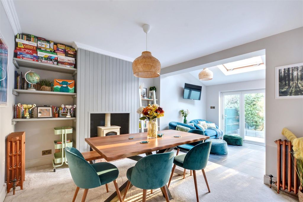 Property photo 2 of 29 Dining Room_1.Jpeg