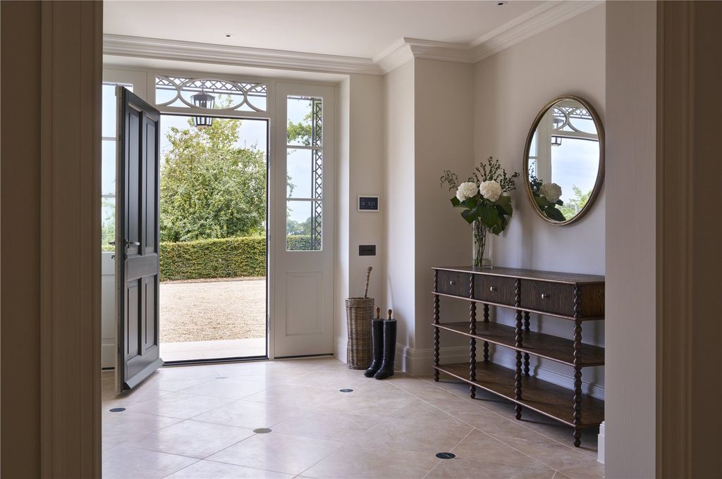 Property photo 2 of 15 Park House
