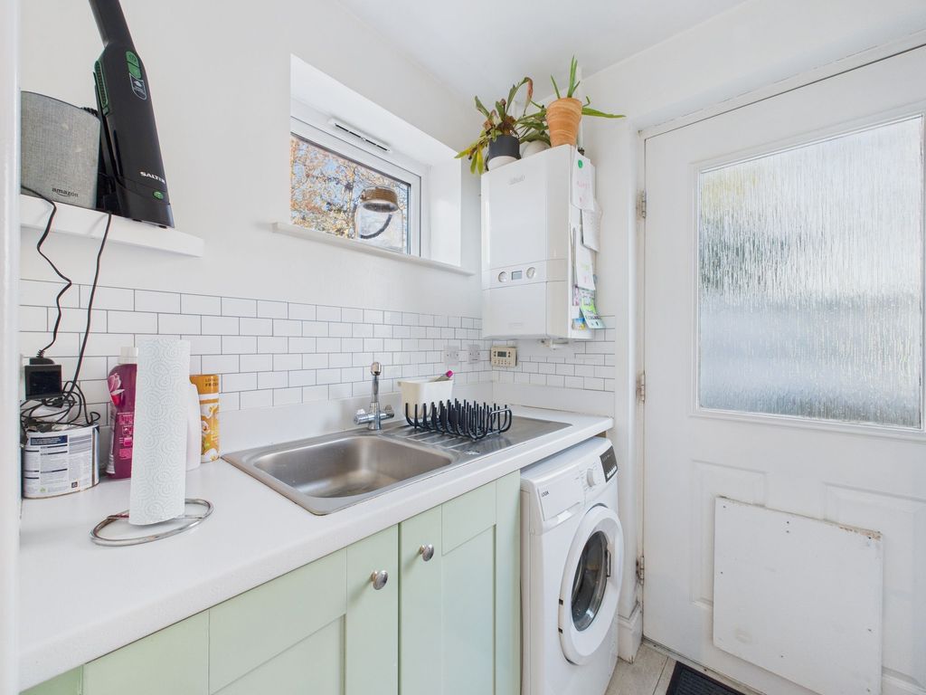 Property photo 3 of 31