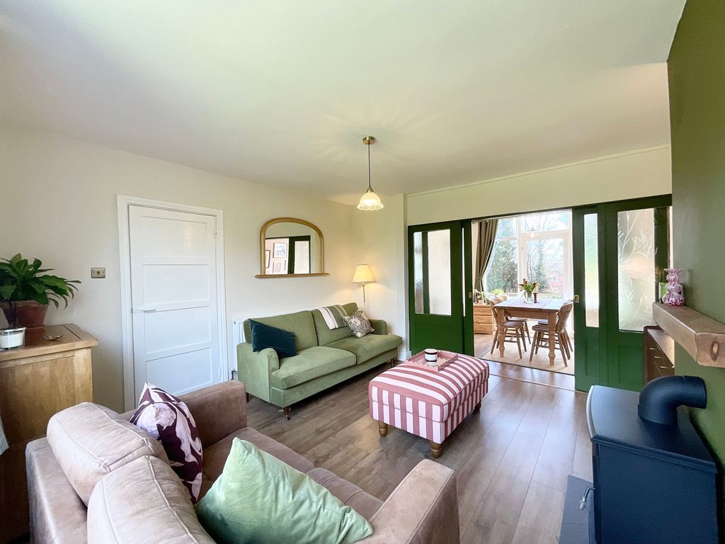 Property photo 2 of 26