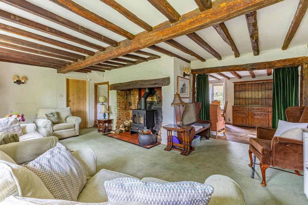 Property photo 2 of 50